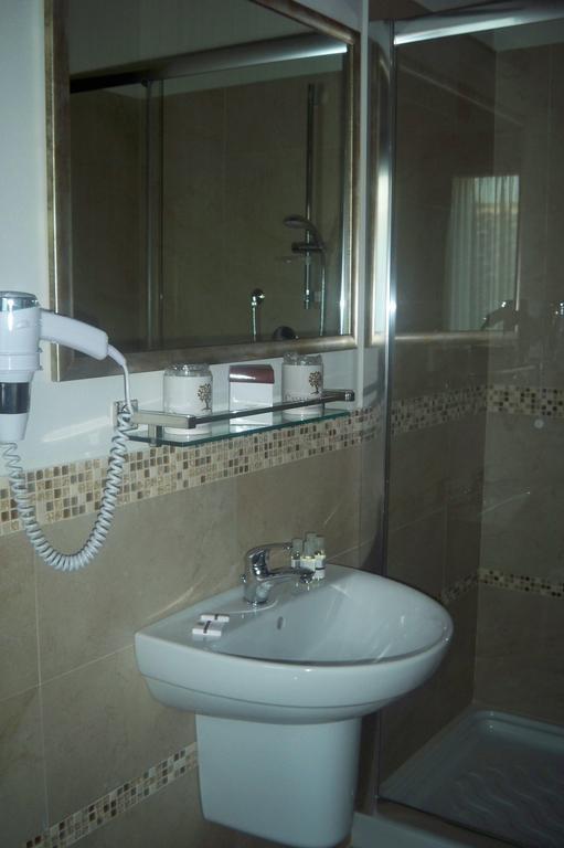 Casale Santa Maria Country House Mosciano SantʼAngelo Quarto foto