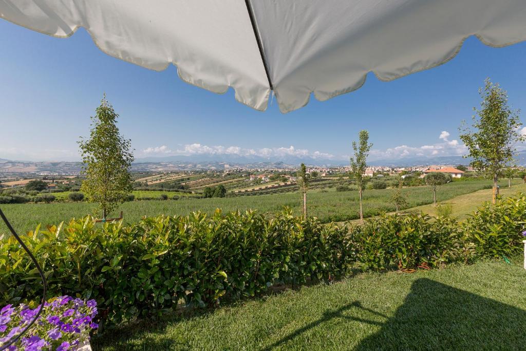 Casale Santa Maria Country House Mosciano SantʼAngelo Exterior foto