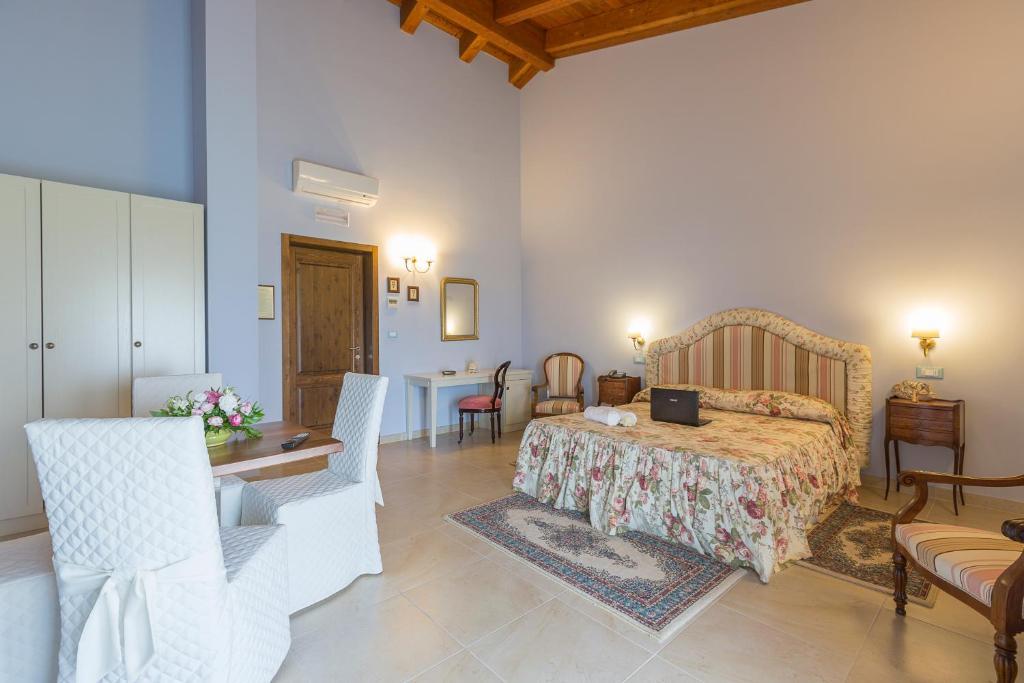 Casale Santa Maria Country House Mosciano SantʼAngelo Exterior foto